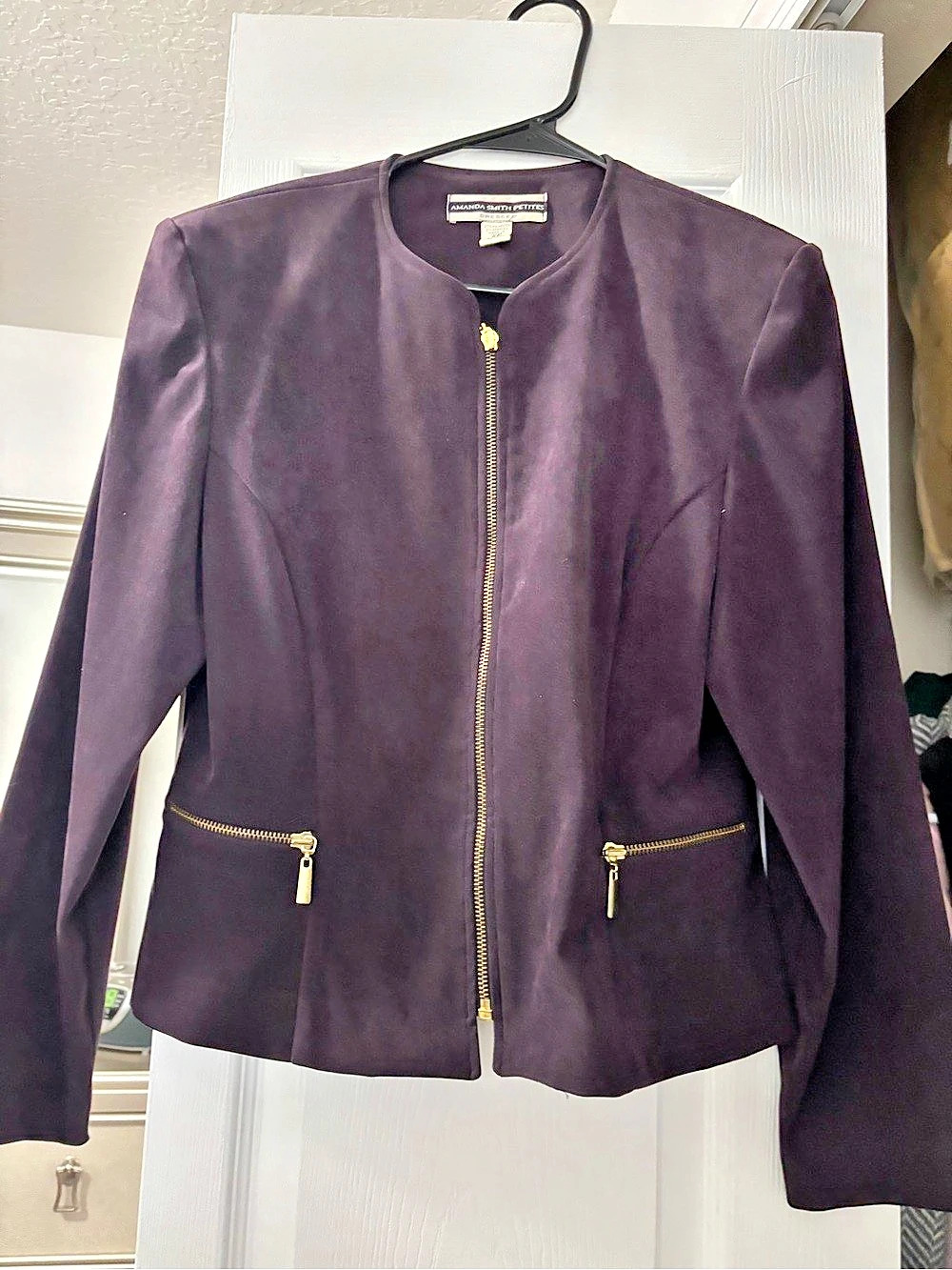 Amanda Smith Petites Petite Zip Front Jacket in Purple